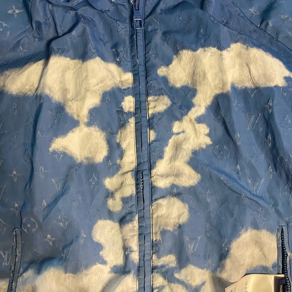 Louis Vuitton Monogram Cloud Windbreaker Jacket Blue - Picture 6 of 13